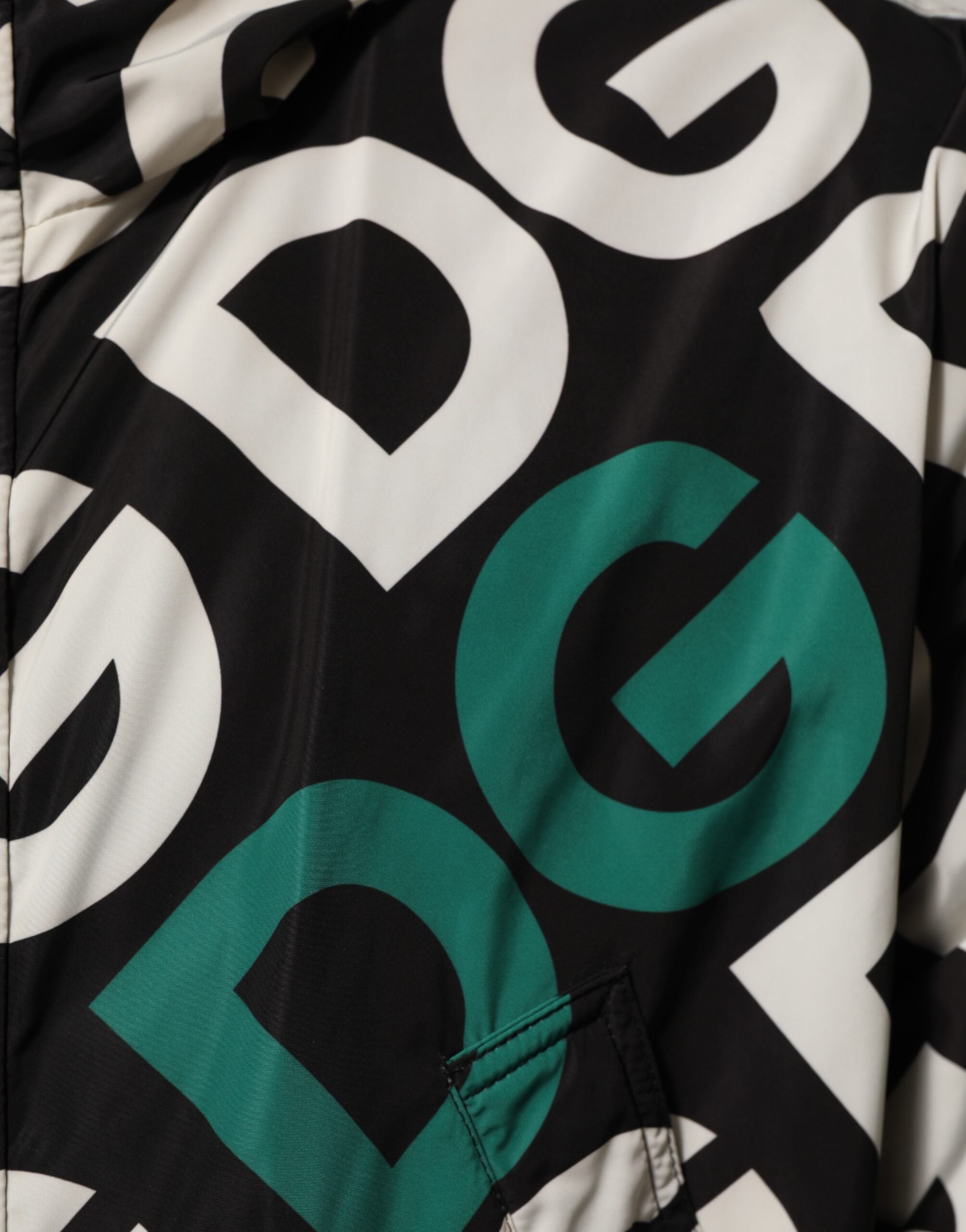 Dolce & Gabbana Zwart Wit Logo Print Capuchon Jas Herenjack