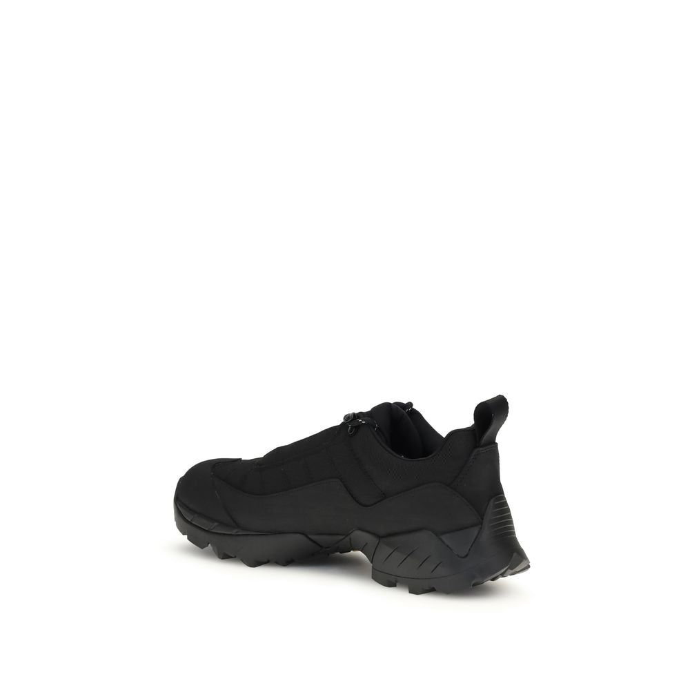 ROA Schwarze Polyamid-Athletik-Sneakers