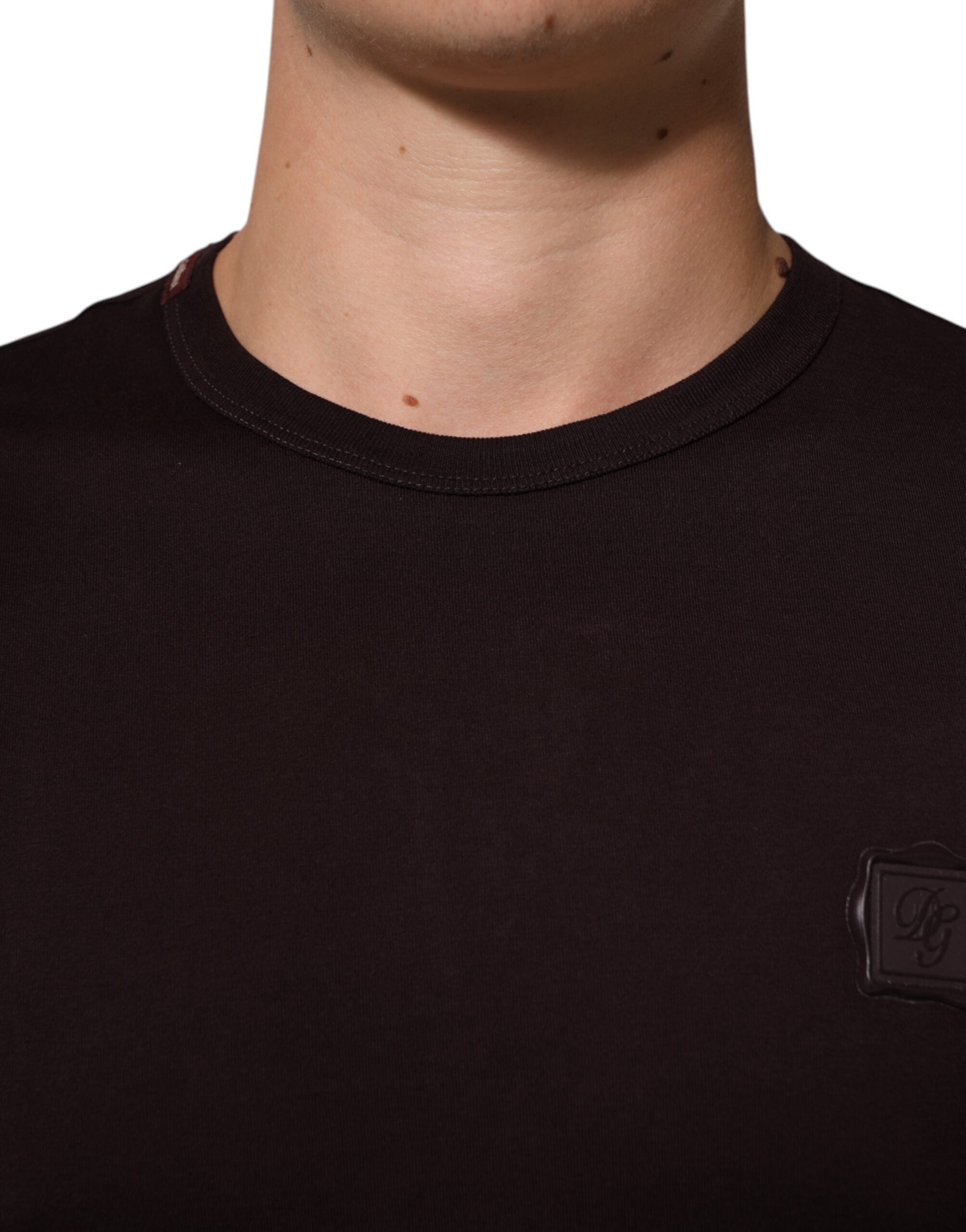 Dolce & Gabbana Braunes Baumwoll-T-Shirt mit Rundhalsausschnitt und Logo-Plakette
