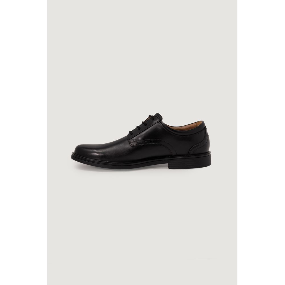 Clarks Schwarze Leder Oxford- und Derby-Schuhe