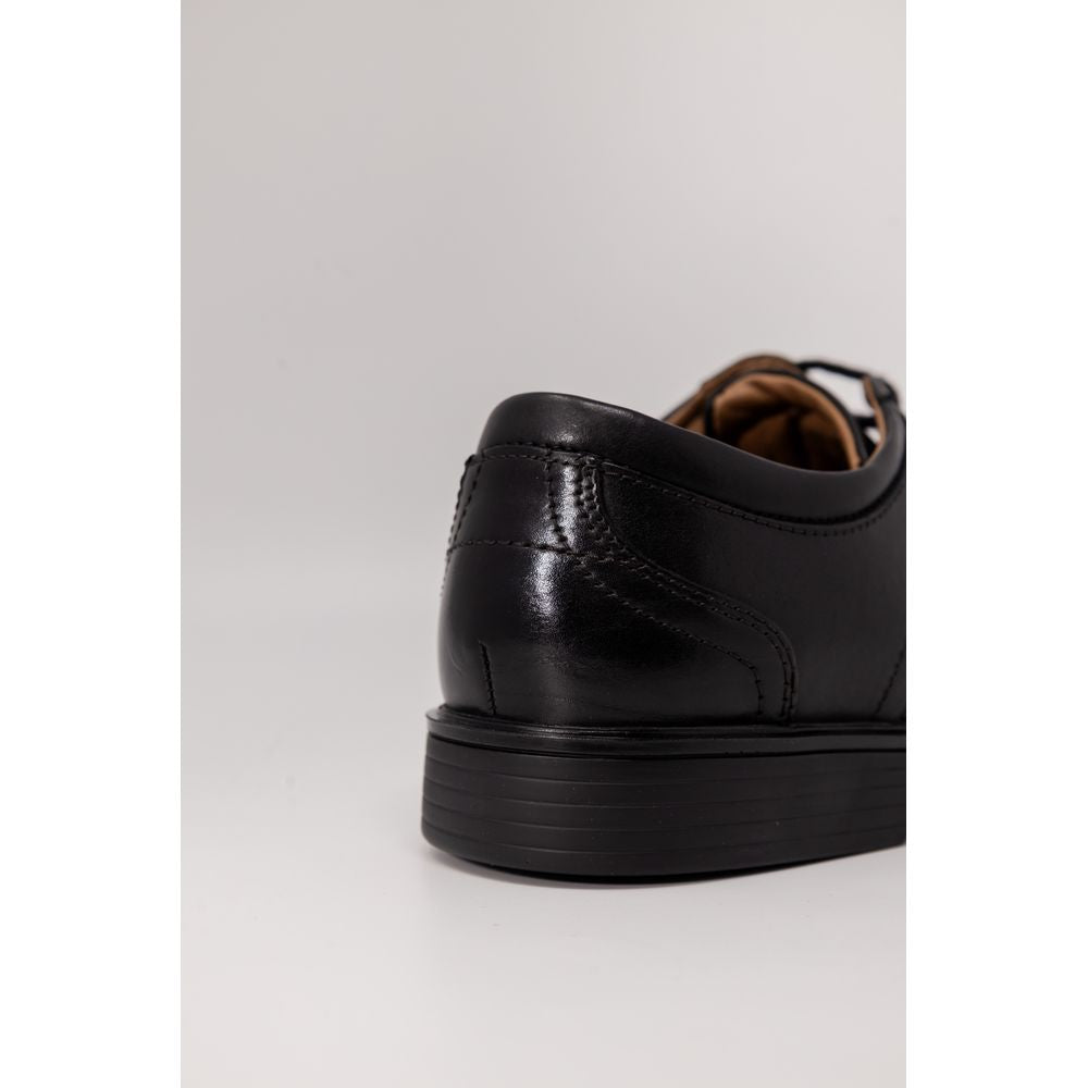 Clarks Schwarze Leder Oxford- und Derby-Schuhe
