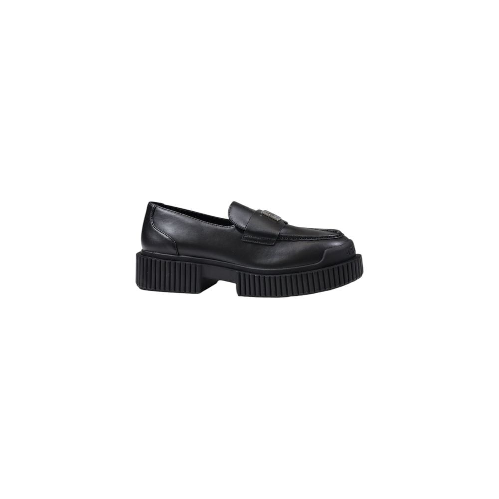 Armani Exchange Plateaupumps aus schwarzem Leder