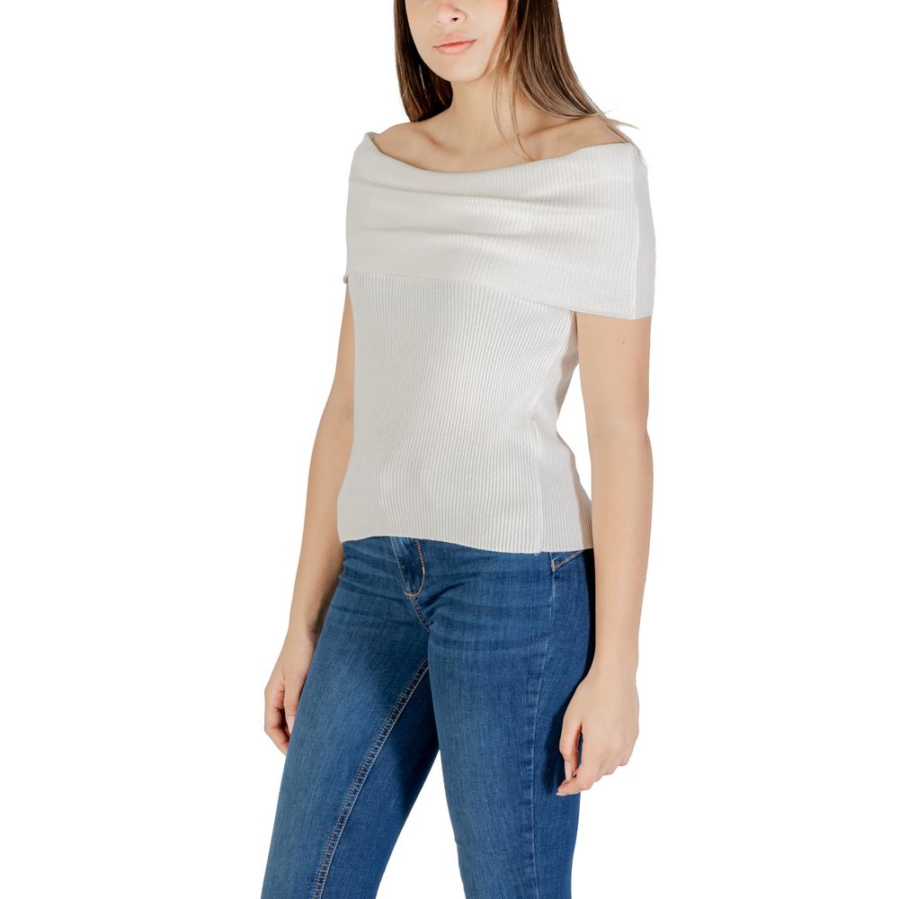 Nur weißes Polyester-T-Shirt