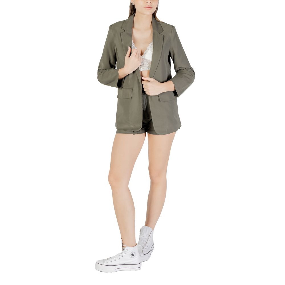 Nur grüner Viskose-Blazer