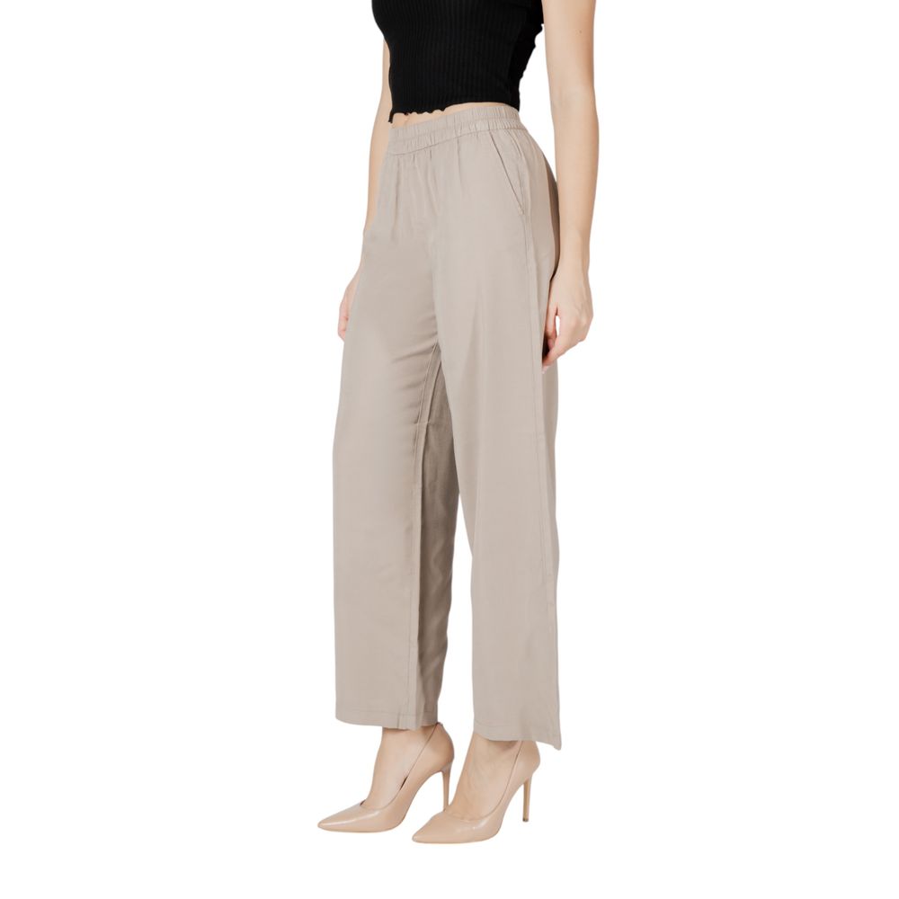 Nur beige Viskose-Freizeithose