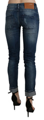 Acht baumwollene, hellblaue, ausgewaschene, tief sitzende Skinny Cropped Jeans