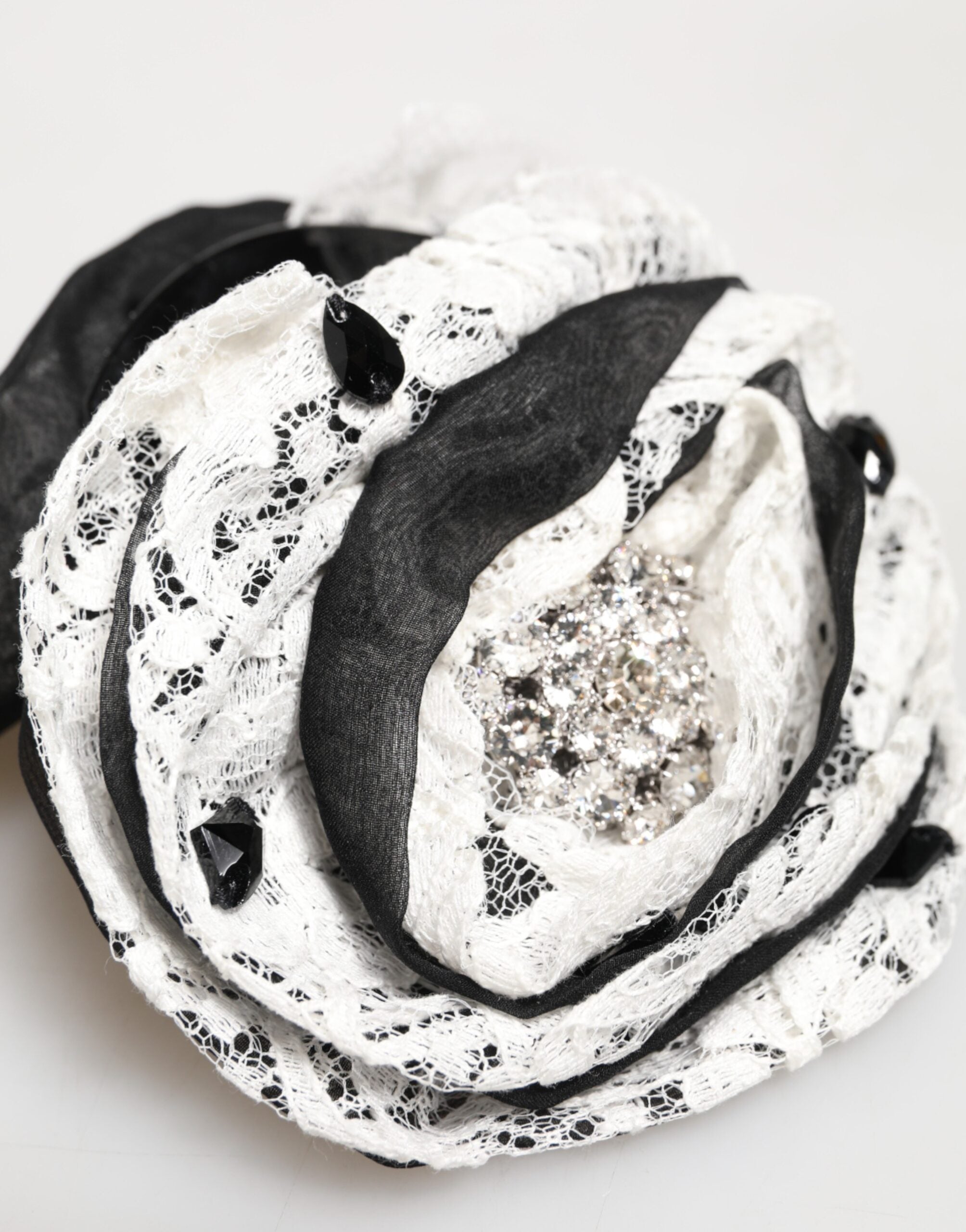 Dolce & Gabbana Schwarz Weiß Seide Blumen Spitze Kristall Accessoire Haarspange