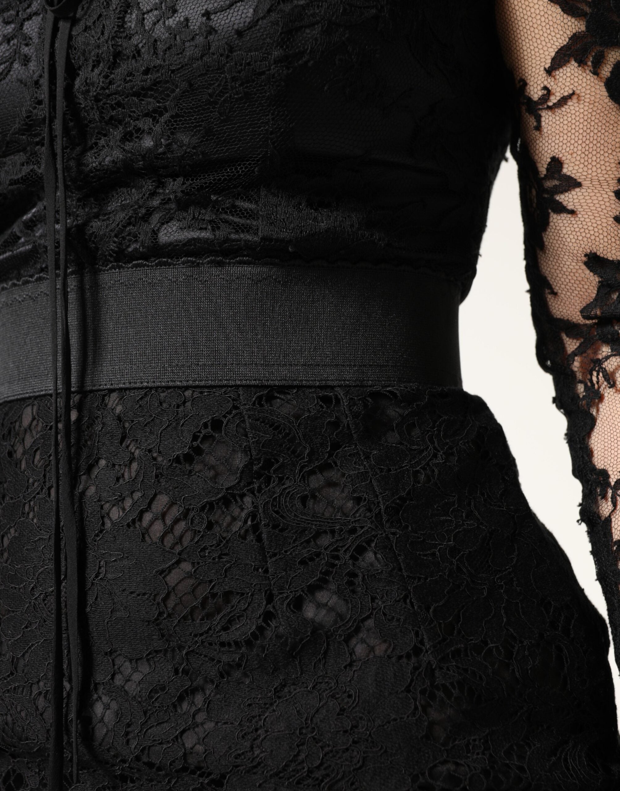Dolce & Gabbana Schwarzes Etuikleid aus Baumwolle mit Spitzenbesatz