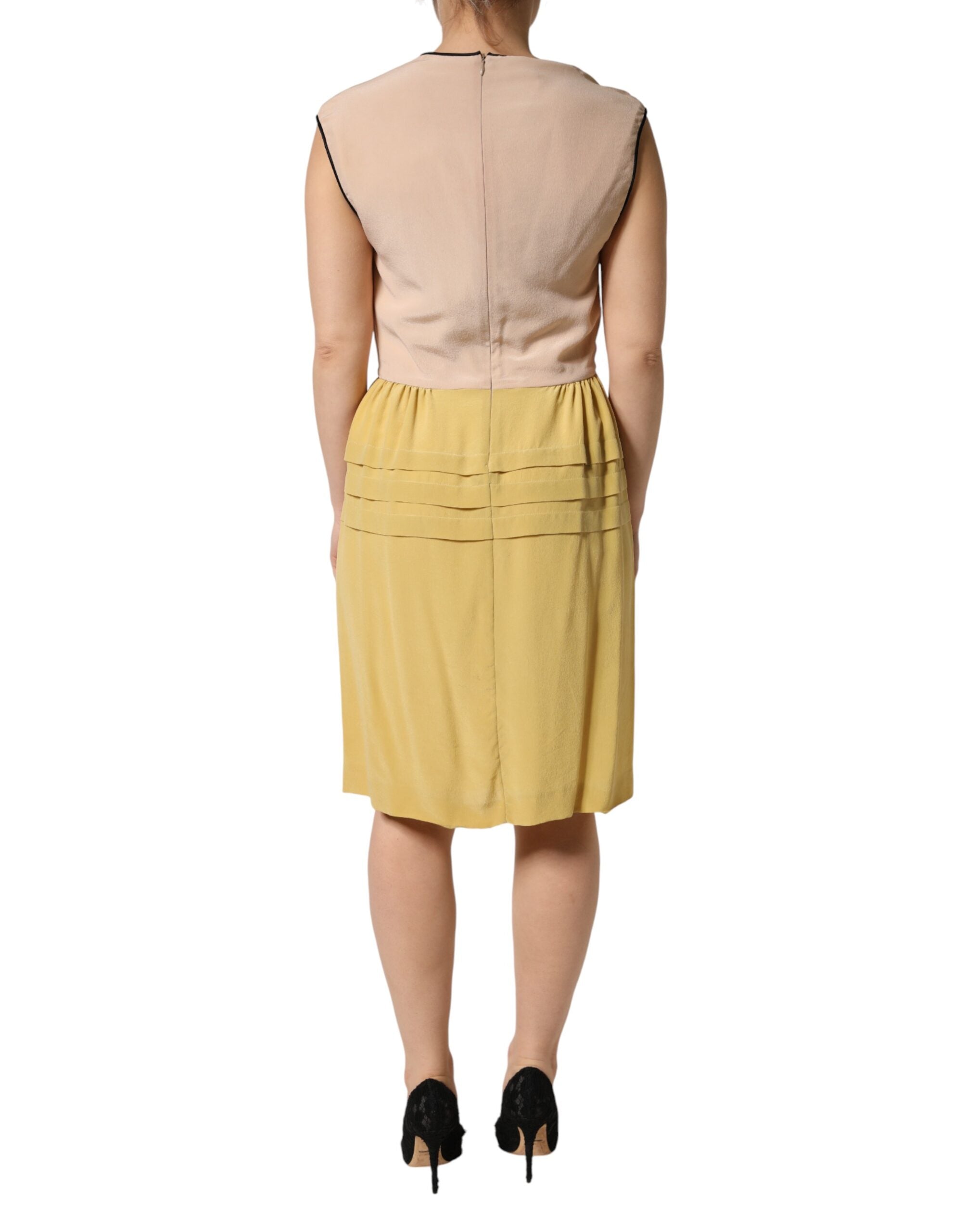 FILOS Mehrfarbiges Seidenkleid mit tiefem V-Ausschnitt, ärmellos, knielang