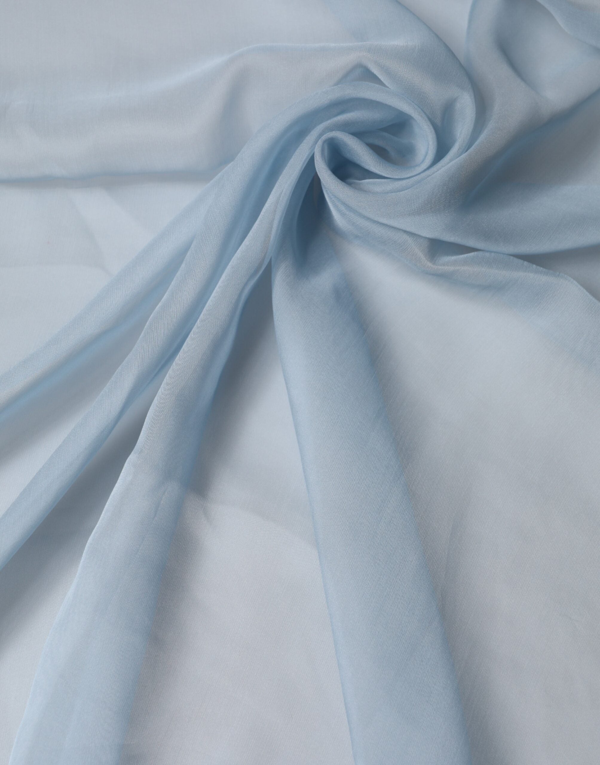 Dolce & Gabbana Hellblauer Seidenstola Halstuch Schal 200cm x 130cm