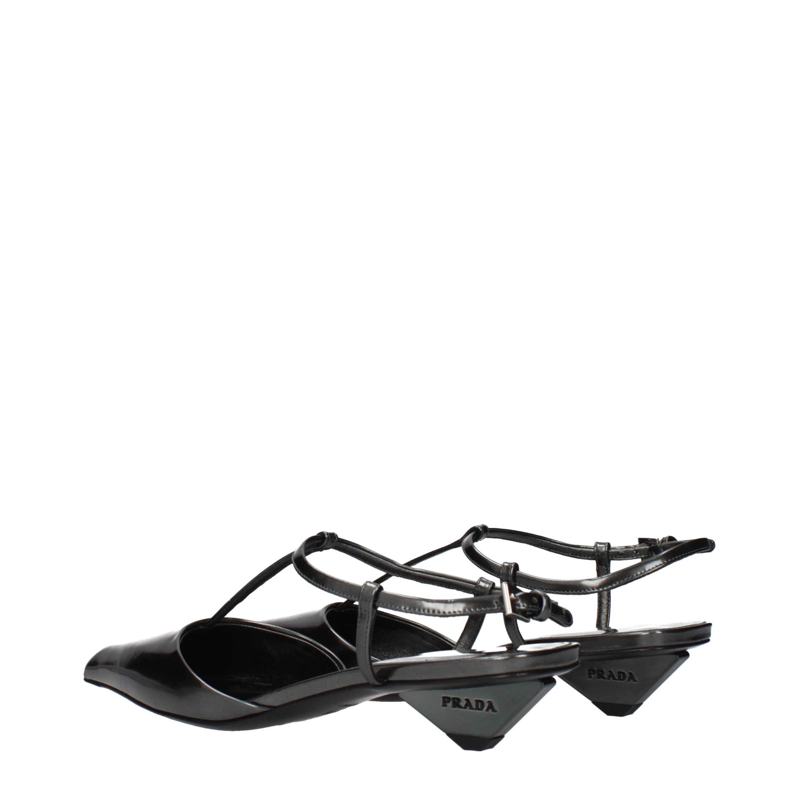 Prada Sandalen aus grauem Leder
